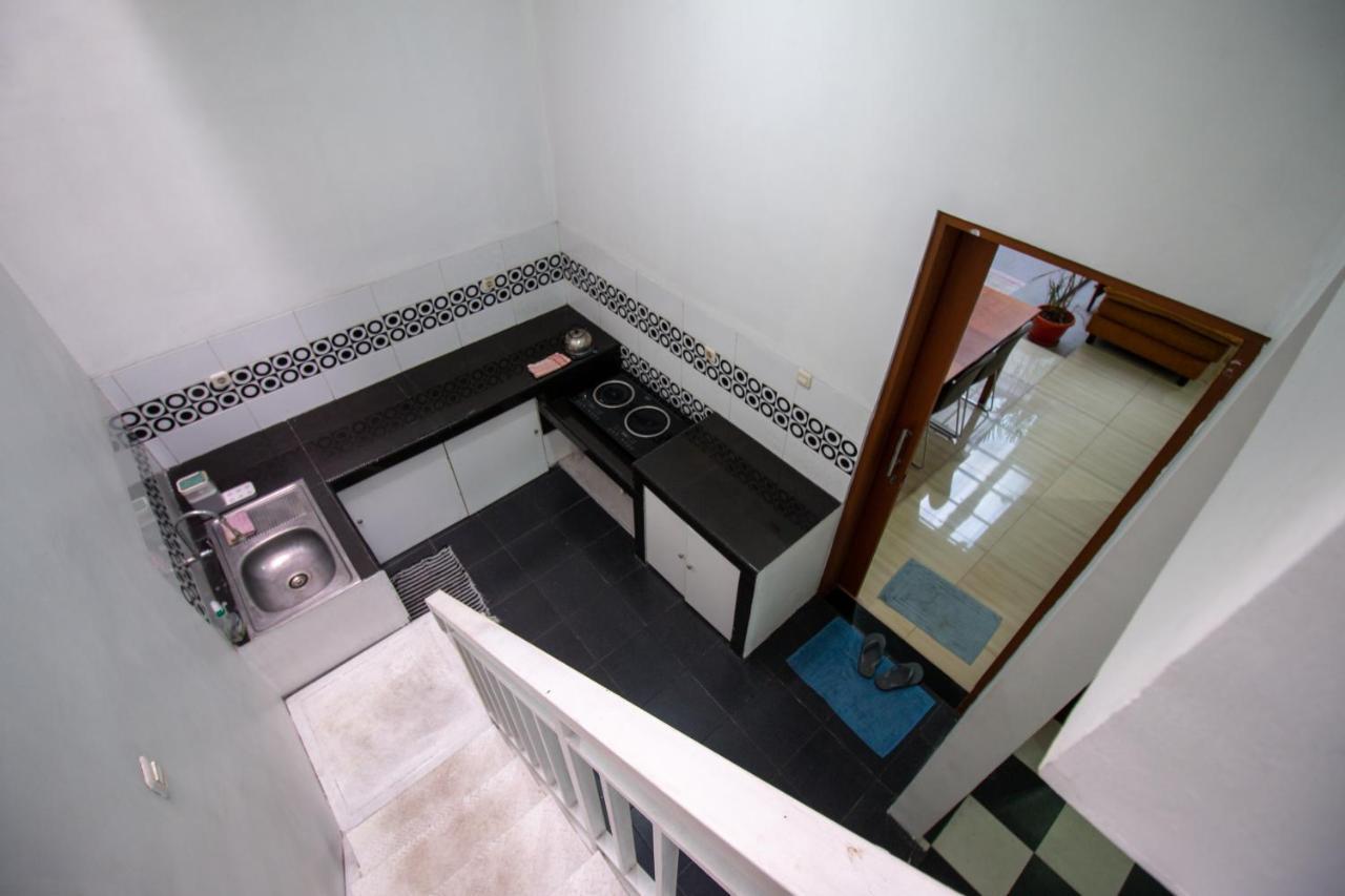 Spacious, White-Villa Belgareti @Kiara Condong Bandung Exterior foto
